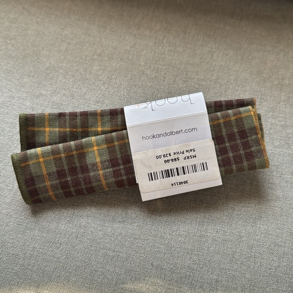 Hook + Albert lapel pin + pocket square NWT - Picture 3 of 4